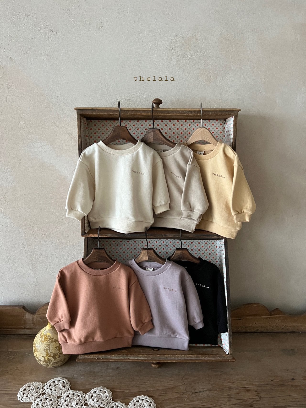 [PRE-ORDER] Day Sweatshirts (Mom Couple)