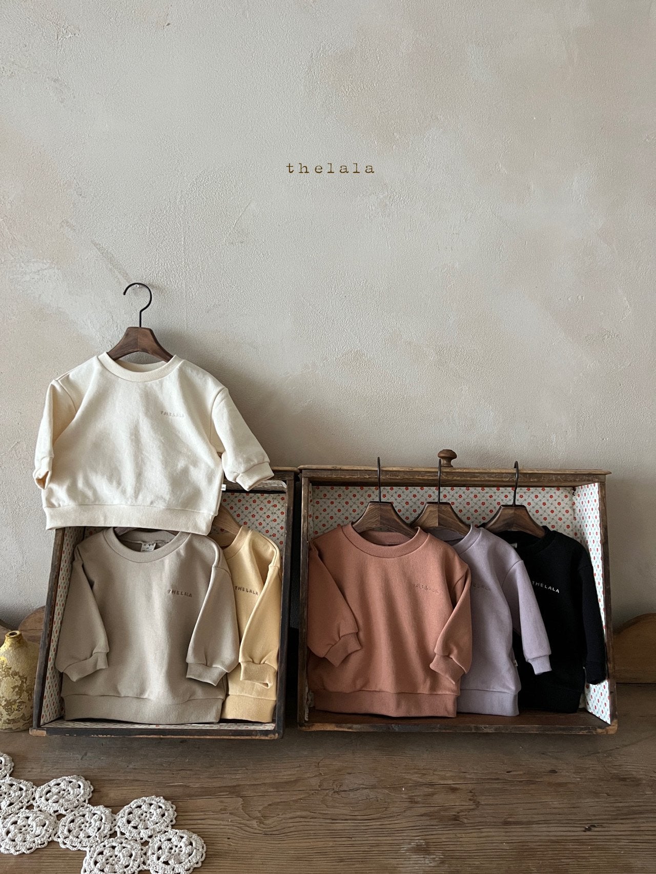 [PRE-ORDER] Day Sweatshirts (Mom Couple)