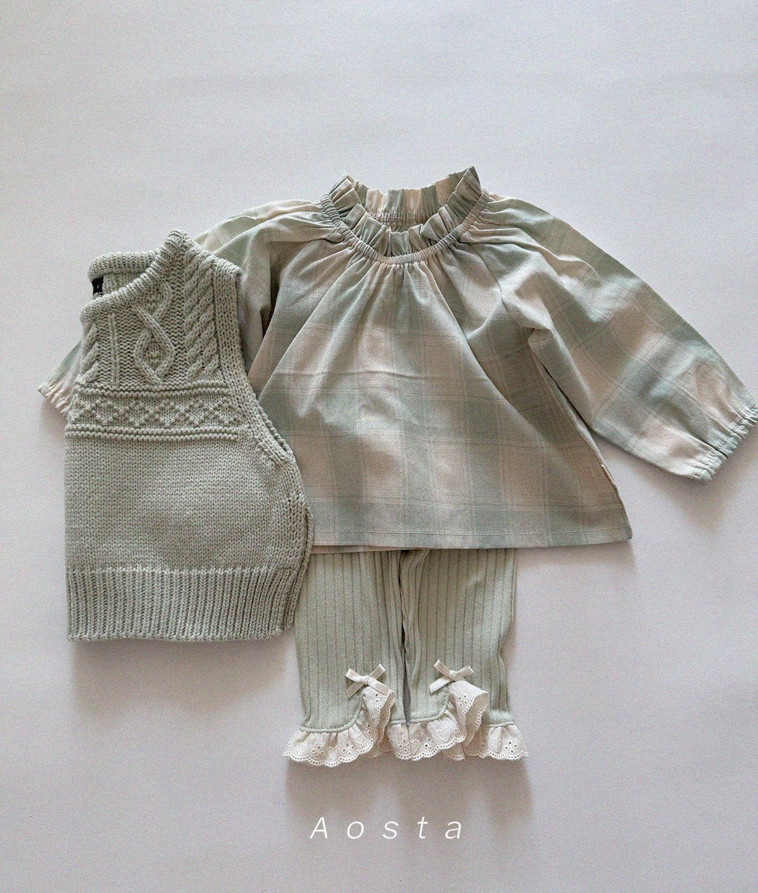 [PRE-ORDER] Le Check Blouse