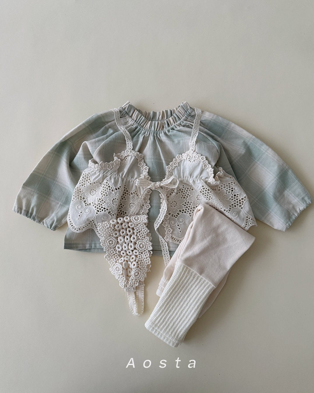 [PRE-ORDER] Le Check Blouse