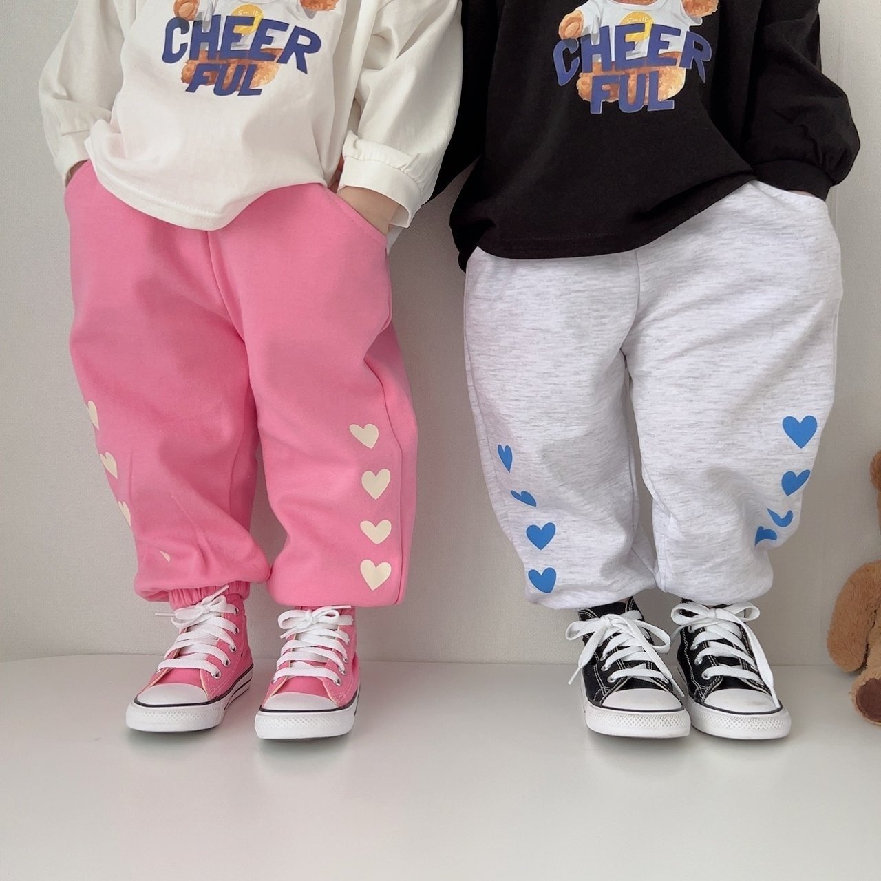 [PRE-ORDER] Heart Jogger Pants