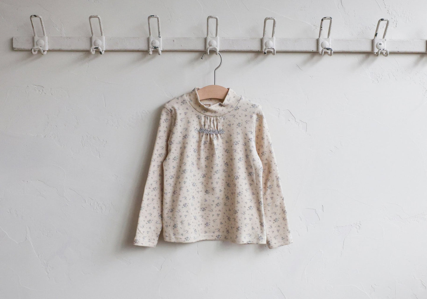 [PRE-ORDER] Madeleine T-Shirts