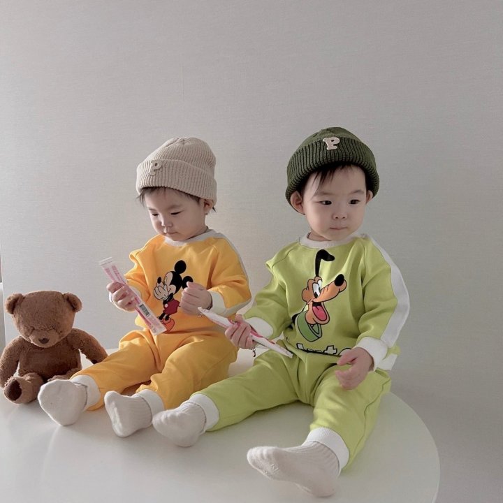 [PRE-ORDER] Juicy Top Bottom Set