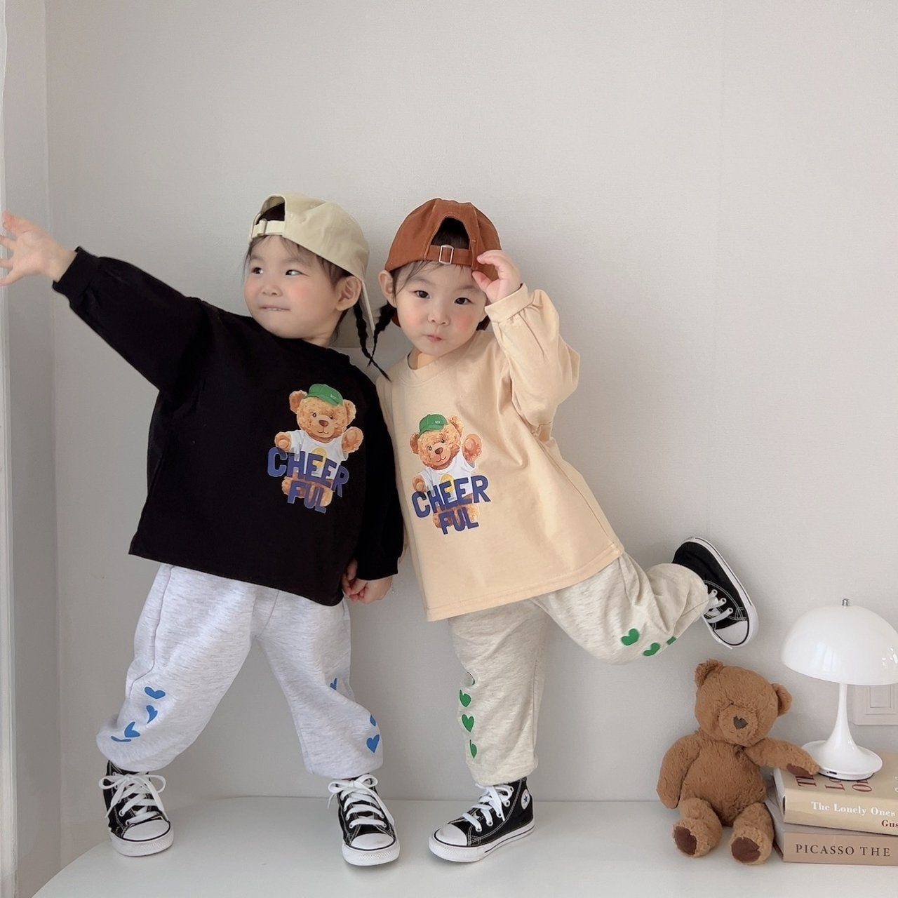 [PRE-ORDER] Heart Jogger Pants