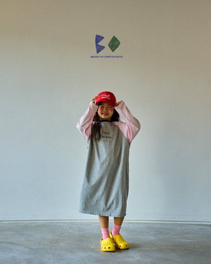 [PRE-ORDER] Enjoy Raglan Dress