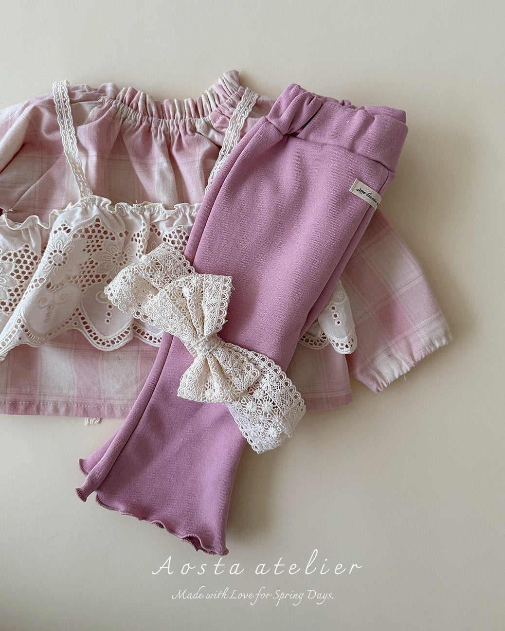 [PRE-ORDER] Le Check Blouse