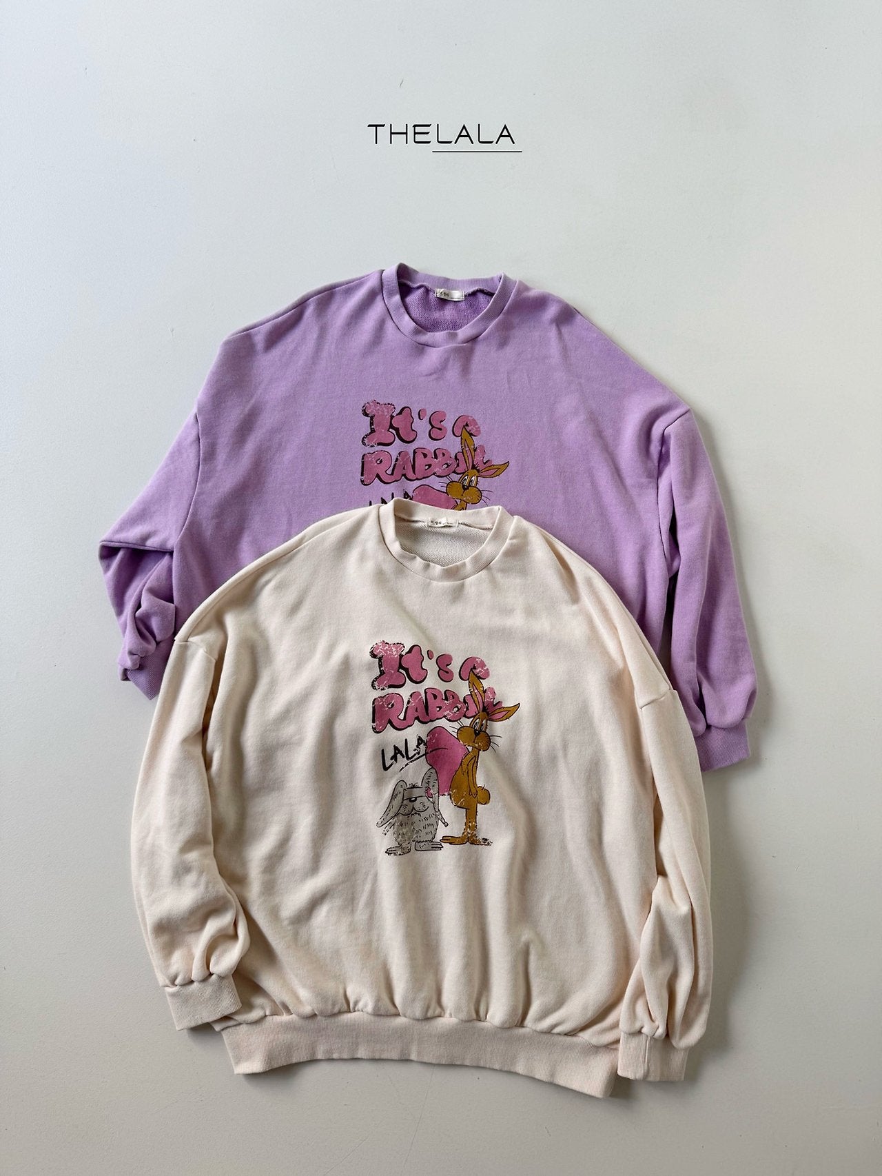 [PRE-ORDER] Rabbit Sweatshirts (Mom Couple)