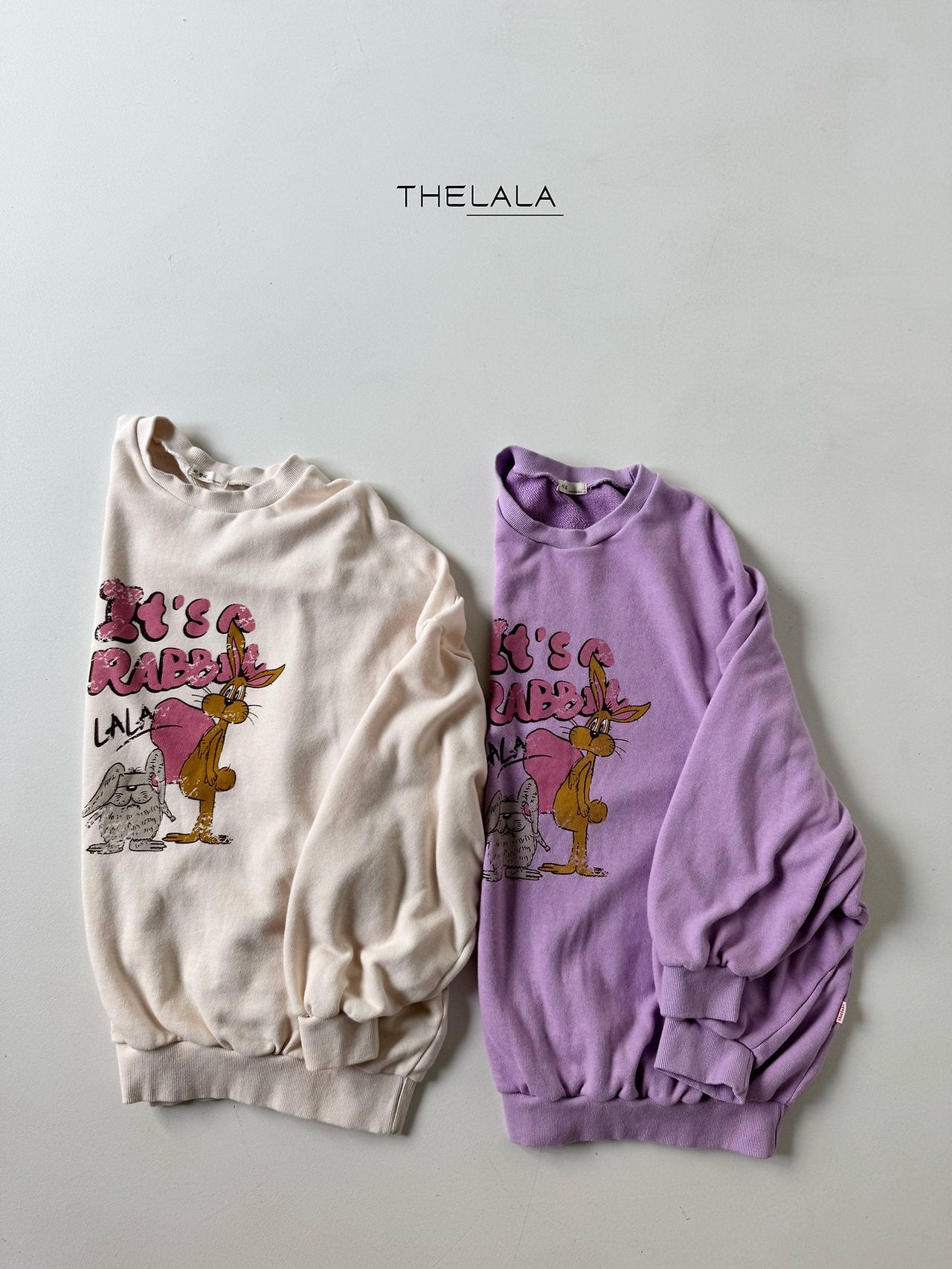 [PRE-ORDER] Rabbit Sweatshirts (Mom Couple)