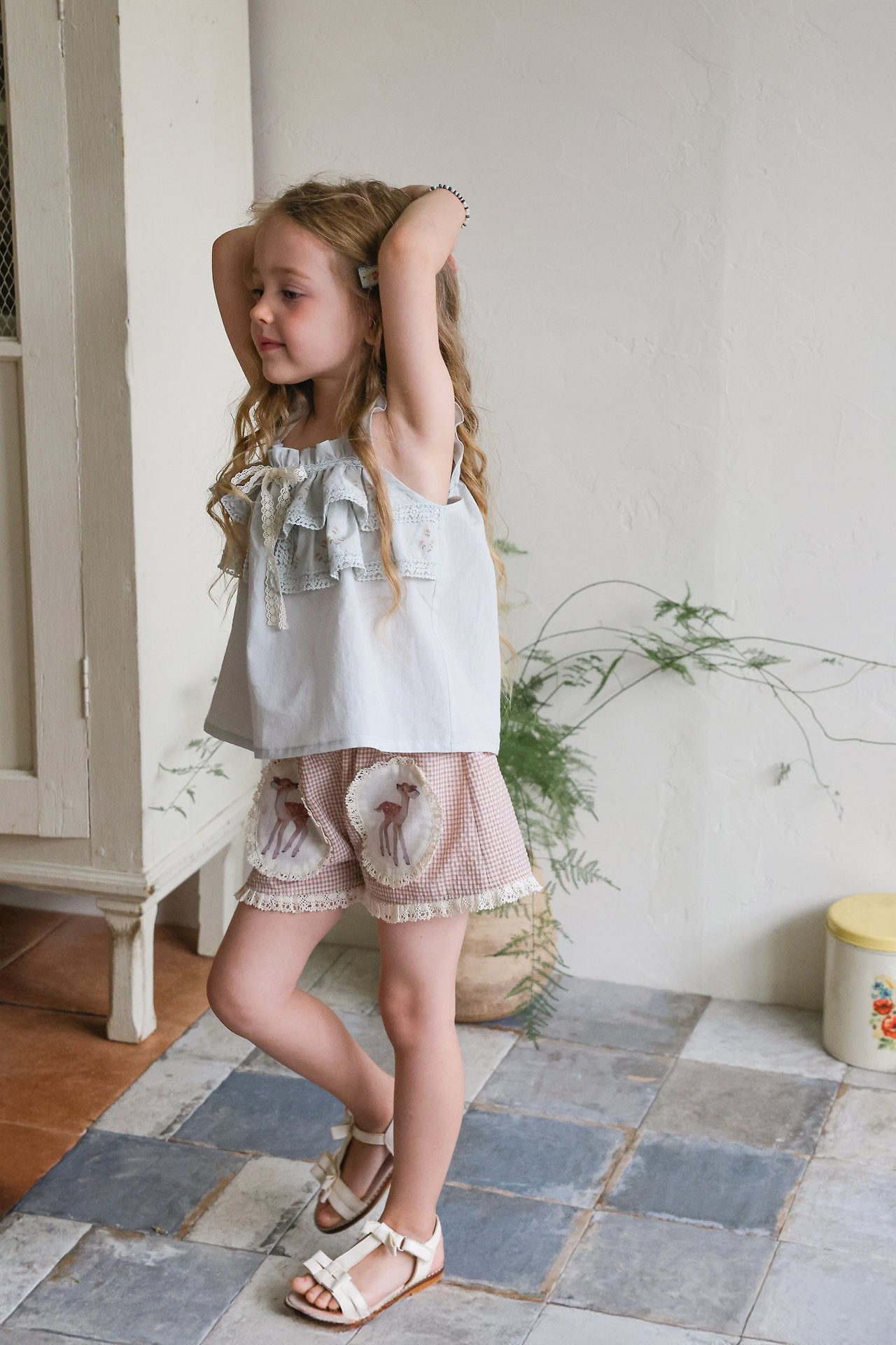 [PRE-ORDER] Angel Sleeveless Blouse