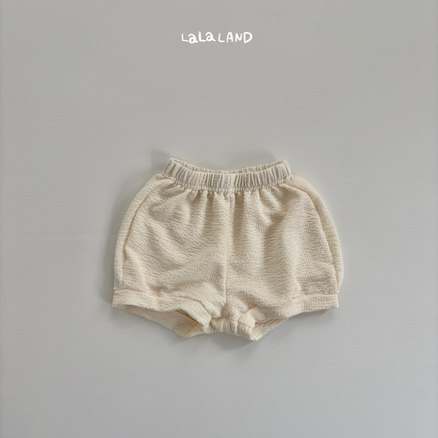 [PRE-ORDER] Round Shorts
