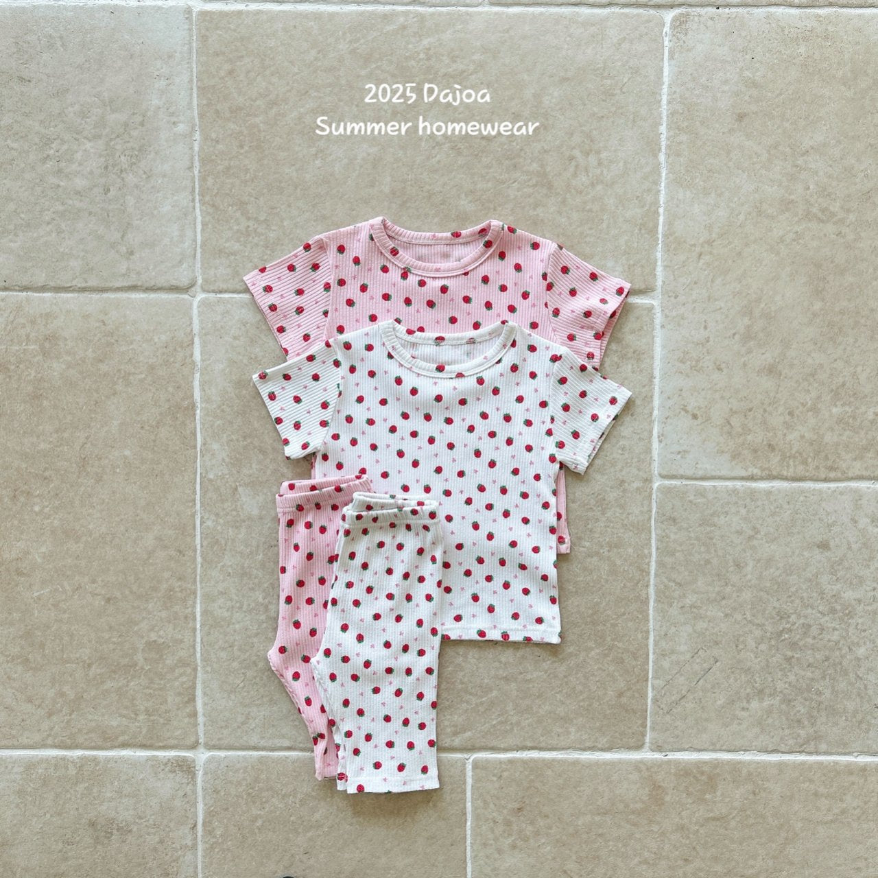 [PRE-ORDER] Ribbon Strawberry Home Wear Set