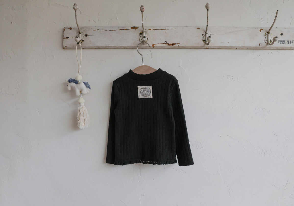 [PRE-ORDER] Haute T-Shirts