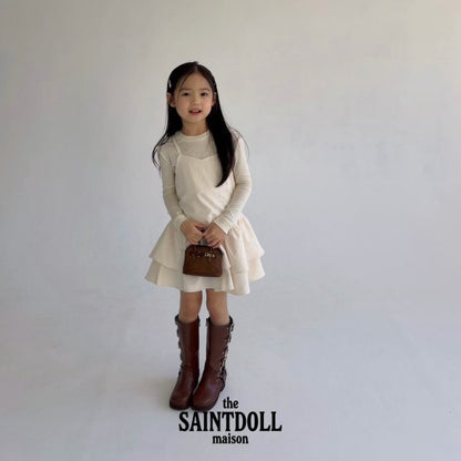 [PRE-ORDER] Chewy T-Shirts (Mom Couple)