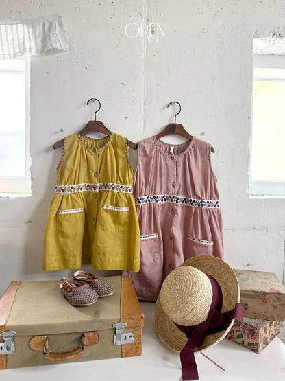 [PRE-ORDER] Riore Linen Dress