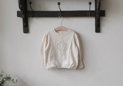 [PRE-ORDER] Nina Sweatshirts