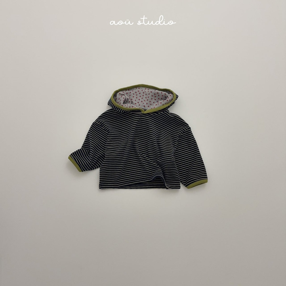 [PRE-ORDER] Strawberry Hoodie T-Shirts