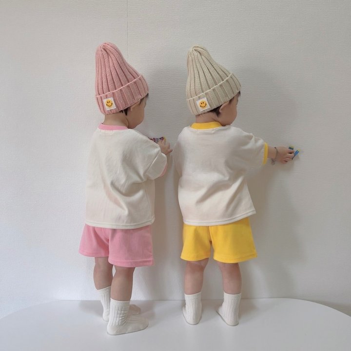 [PRE-ORDER] Peekaboo Top Bottom Set