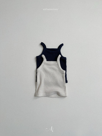 [PRE-ORDER] Nicole Sleeveless T-Shirts