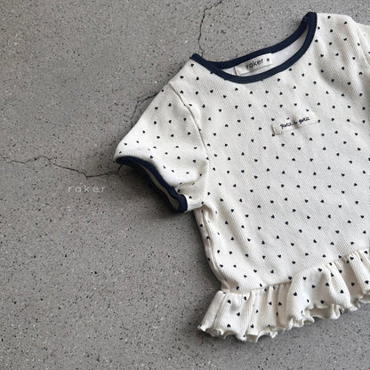 [PRE-ORDER] Heart Frill T-Shirts