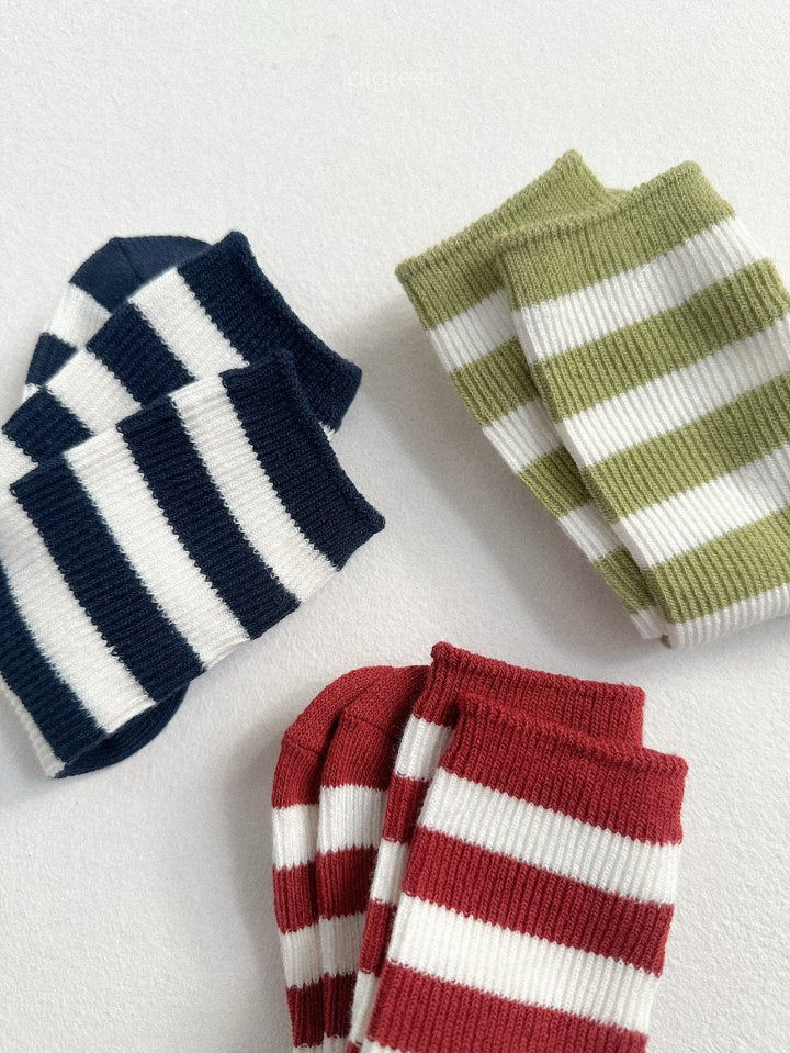 [PRE-ORDER] Minimal Stripe Socks Set