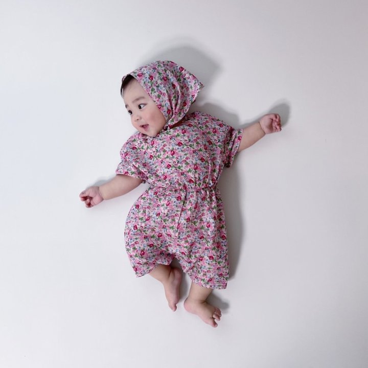 [PRE-ORDER] Floral Body Suit + Bonnet Set