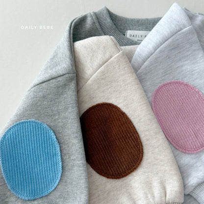[PRE-ORDER] Hug Me Sweatshirts