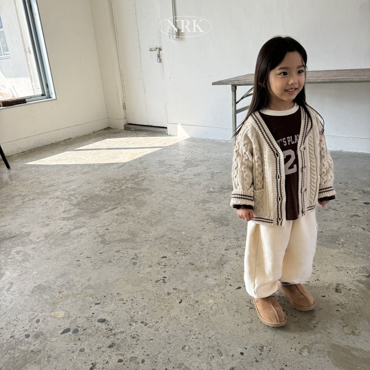 [PRE-ORDER] Twist Sweater Cardigan