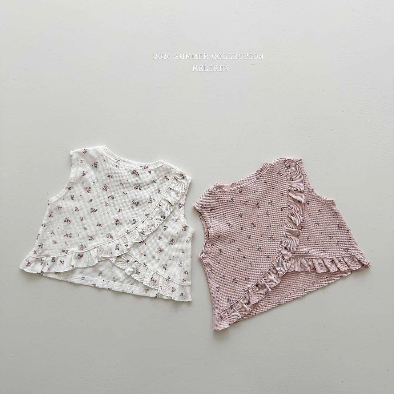 [PRE-ORDER] Din Din Frill T-Shirts