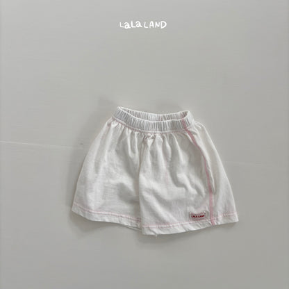 [PRE-ORDER] Point Stitch Shorts
