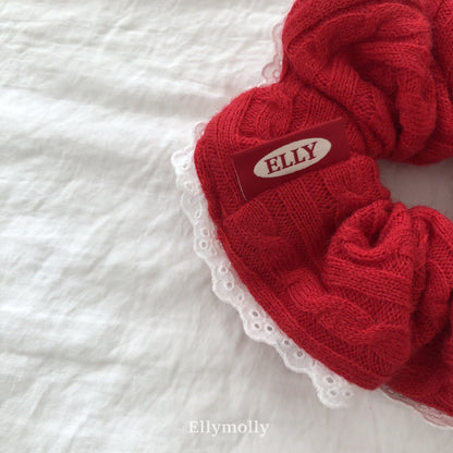 [PRE-ORDER] Cable Scrunchie