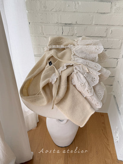 [PRE-ORDER] Lace Can Can Blouse