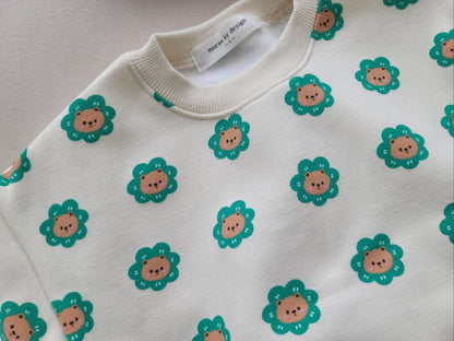 [PRE-ORDER] Bear Flower Top Bottom Set