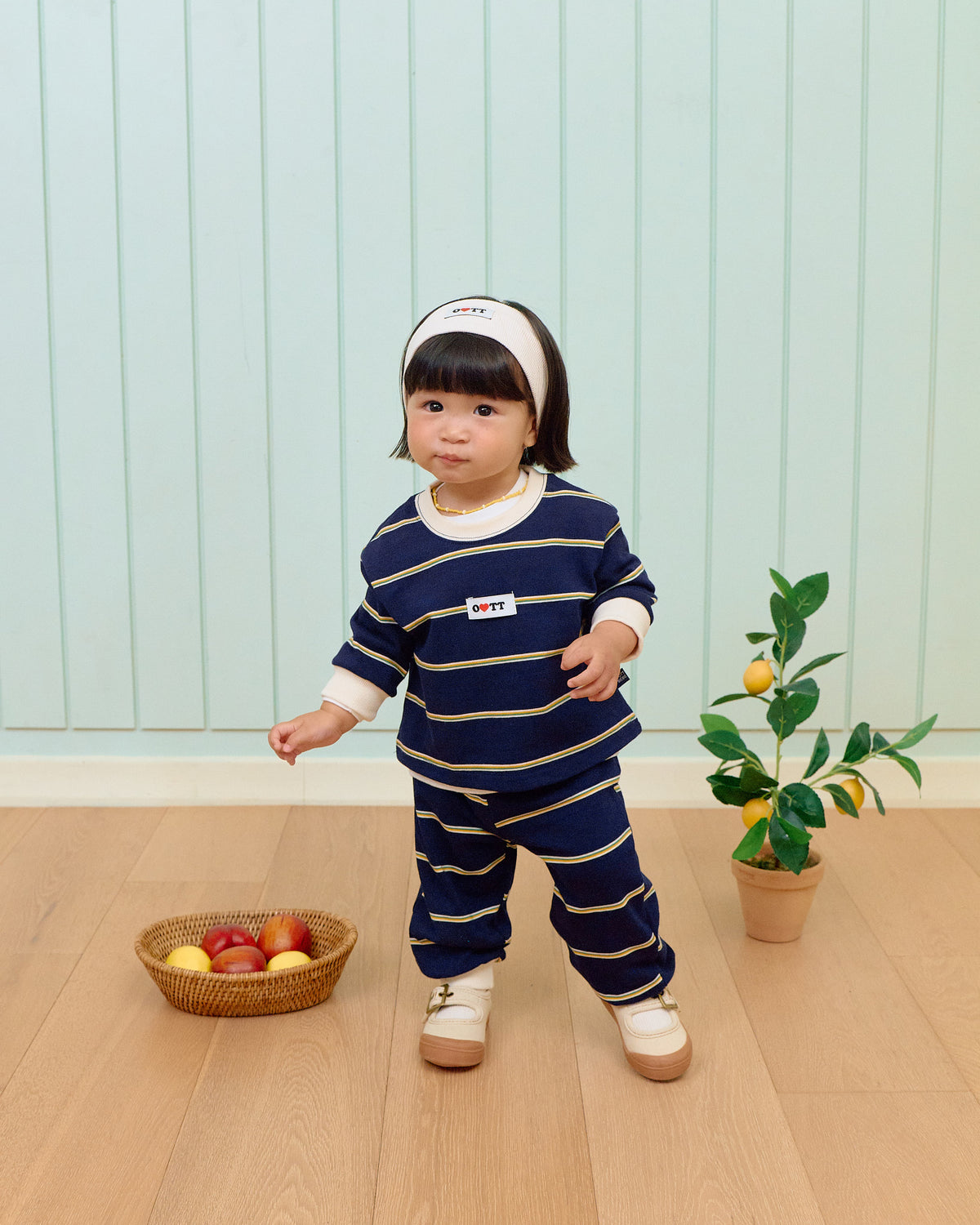 [PRE-ORDER] Rookie Stripe Top Bottom Set