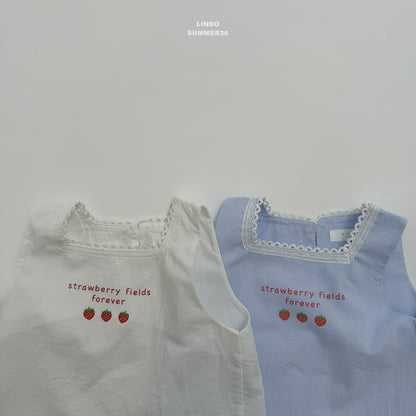[PRE-ORDER] Strawberry Blouse