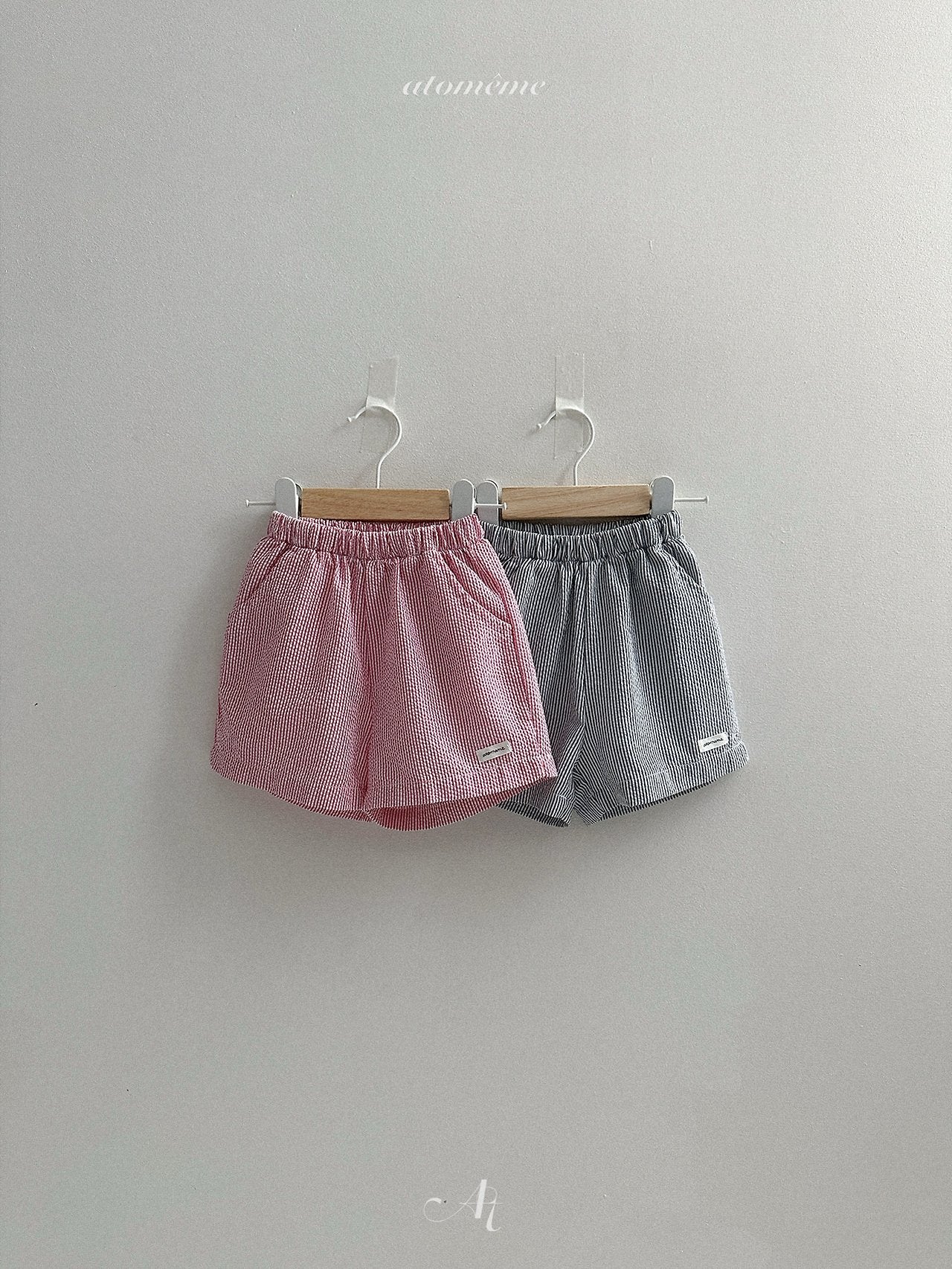 [PRE-ORDER] Cliff Stripe Shorts