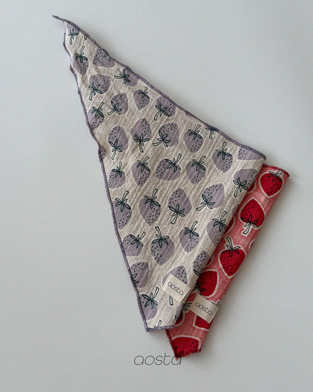 [PRE-ORDER] Strawberry Scarf