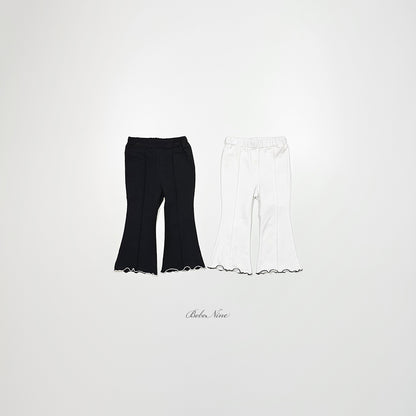 [PRE-ORDER] Edge Flare Pants