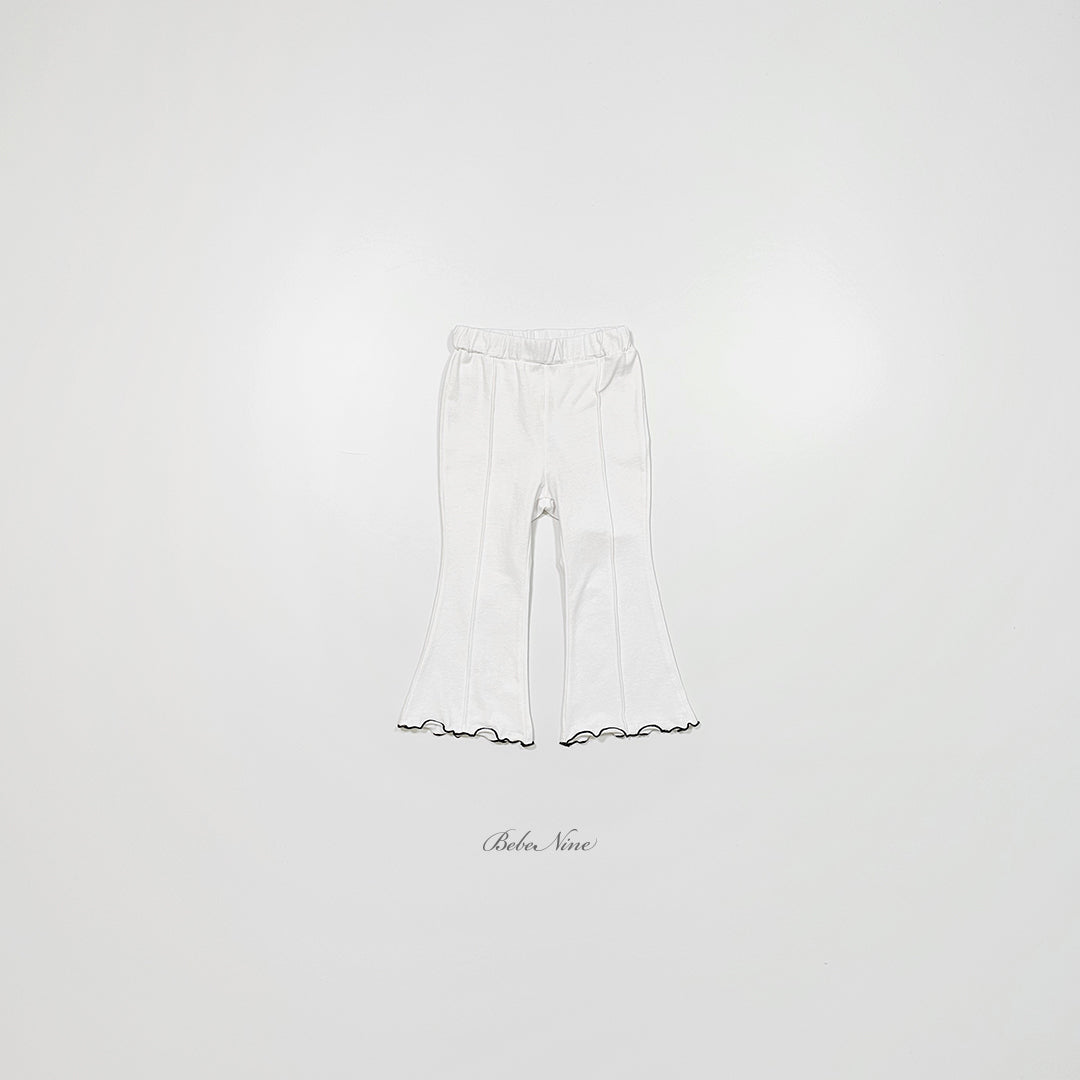 [PRE-ORDER] Edge Flare Pants