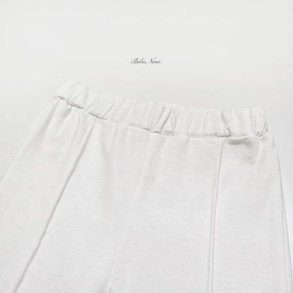 [PRE-ORDER] Edge Flare Pants