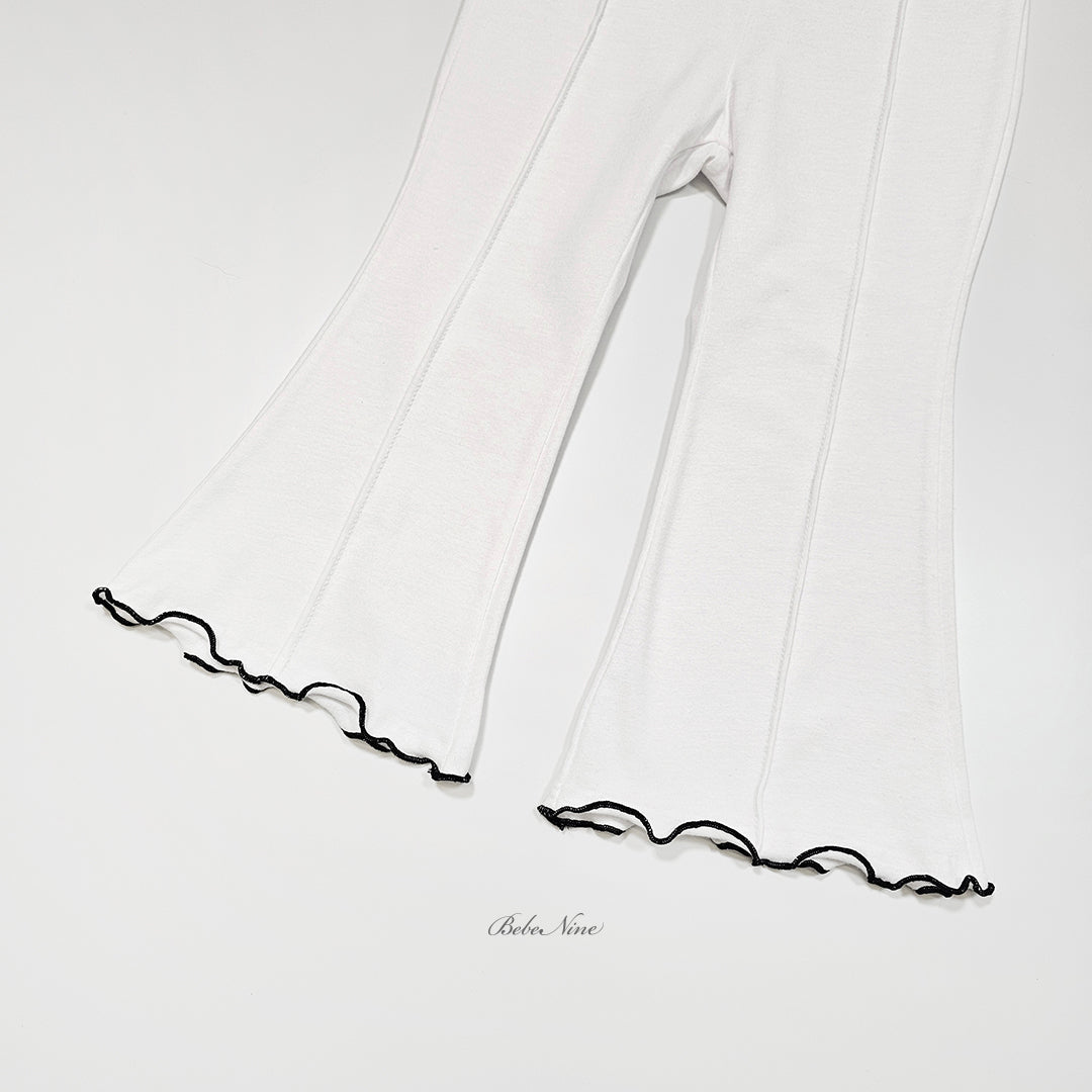 [PRE-ORDER] Edge Flare Pants