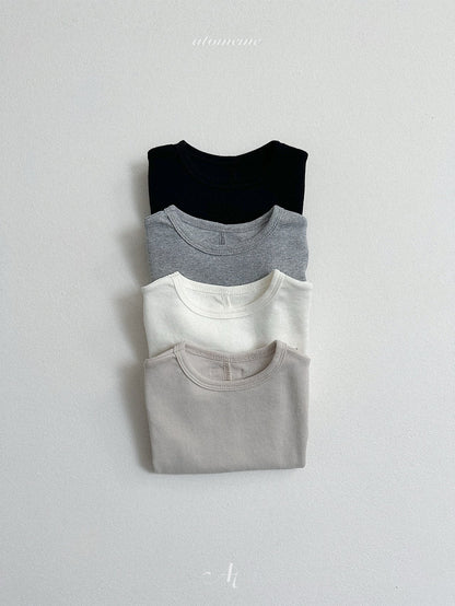 [PRE-ORDER] Blackberry Slit T-Shirts