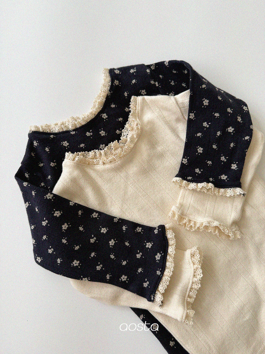 [PRE-ORDER] Camellia T-Shirts