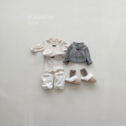 [PRE-ORDER] Peach Baby Turtleneck T-Shirts