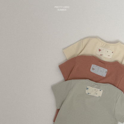 [PRE-ORDER] Lily Binding T-Shirts