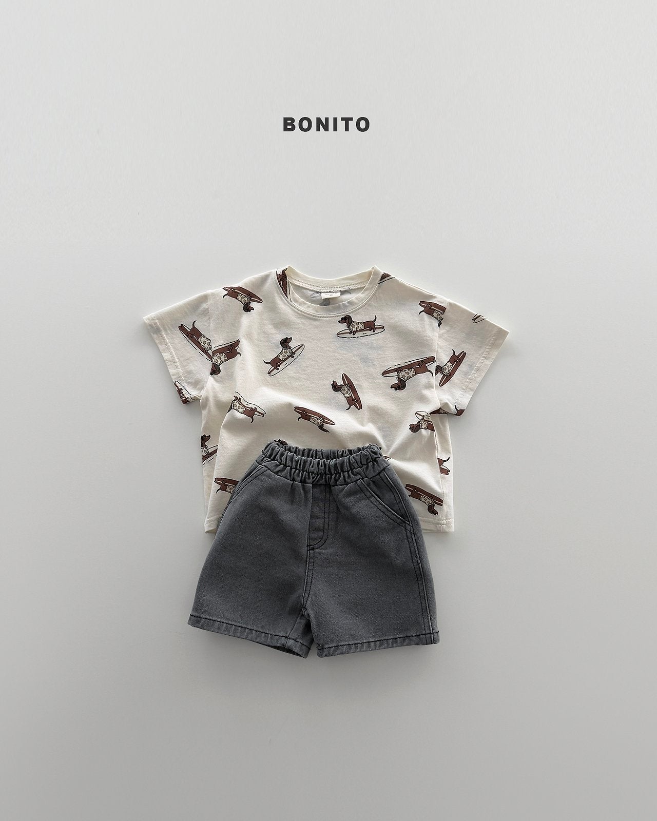 [PRE-ORDER] Surfing Dog T-Shirts