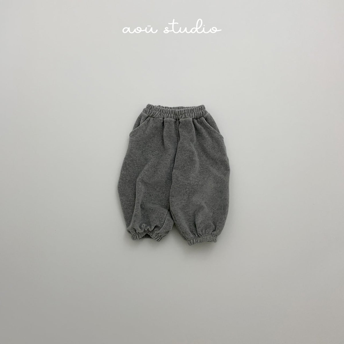 [PRE-ORDER] Beluga Jogger