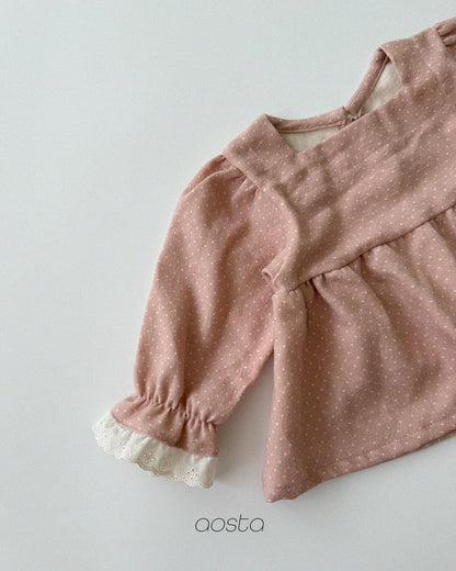 [PRE-ORDER] Milk Dot Blouse