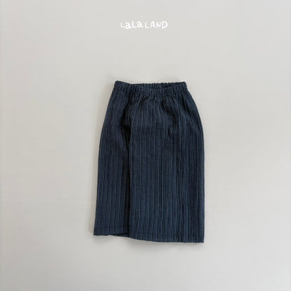 [PRE-ORDER] Crop Light Pants