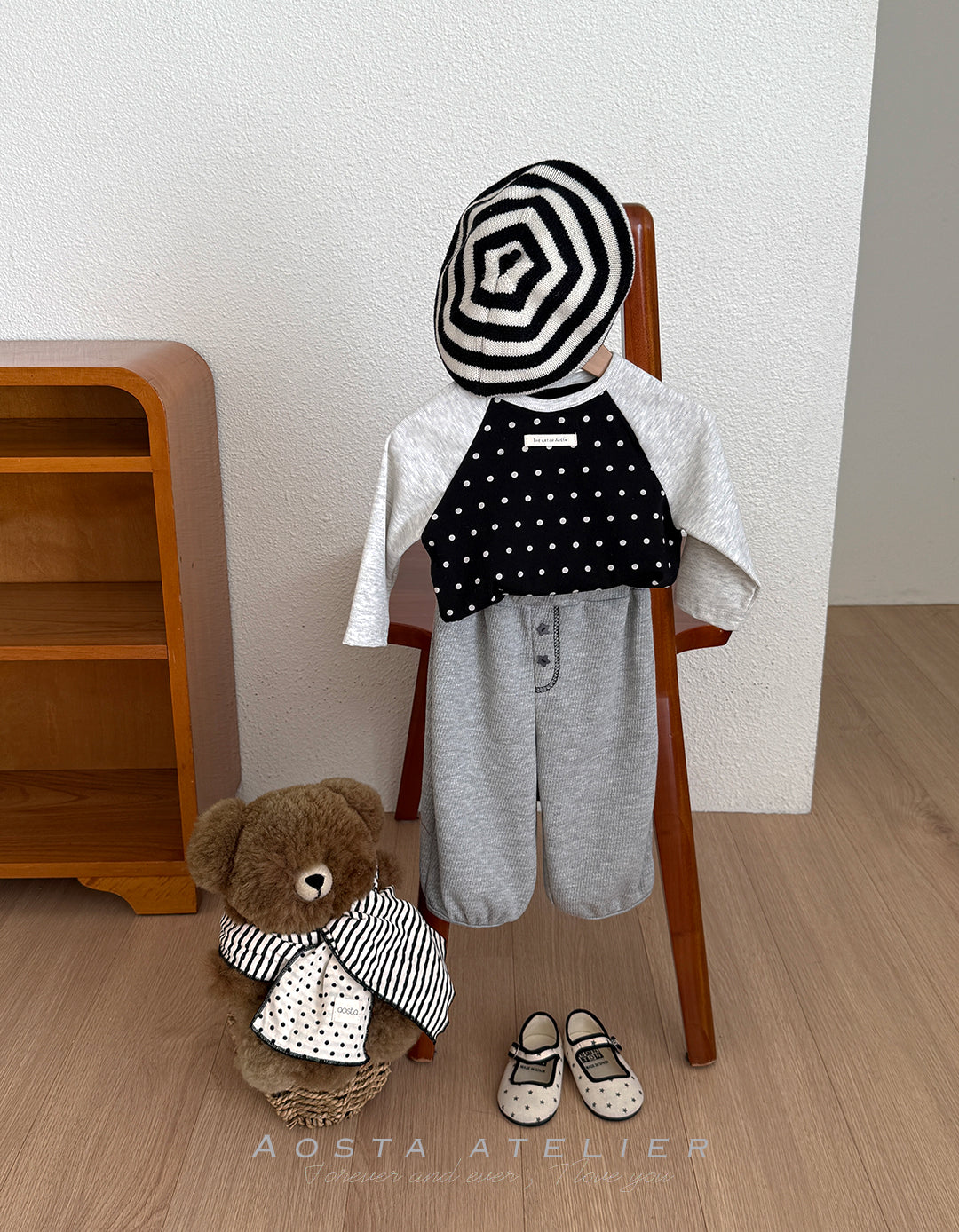 [PRE-ORDER] Dot Raglan T-Shirts