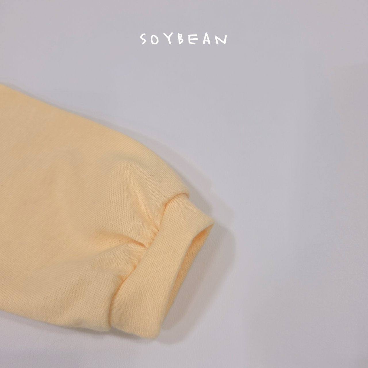 [PRE-ORDER] Cotton Box T-Shirts